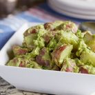 Salata delicioasa cu cartofi si guacamole