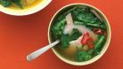 Supa cu verdeturi te ajuta sa pierzi 4-6 kg daca o consumi corect