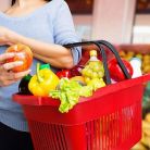 6 modalitati prin care supermarketurile te pacalesc sa cumperi mai mult